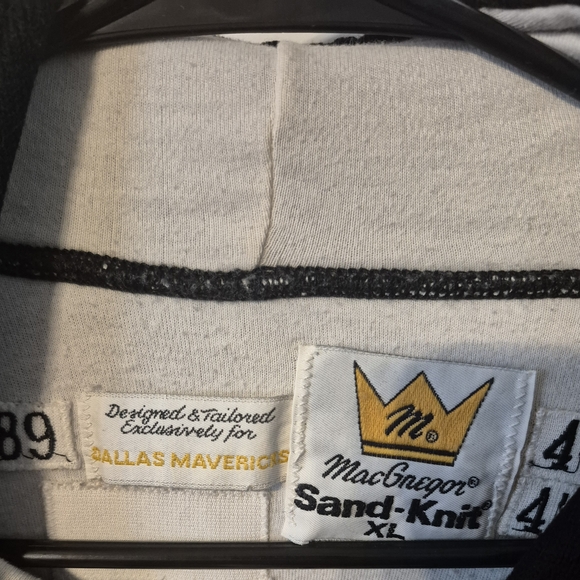 McGregor Black Hoodie Mavericks Logo Men’s Sweatshirt Pullover- XLarge - Picture 2 of 4